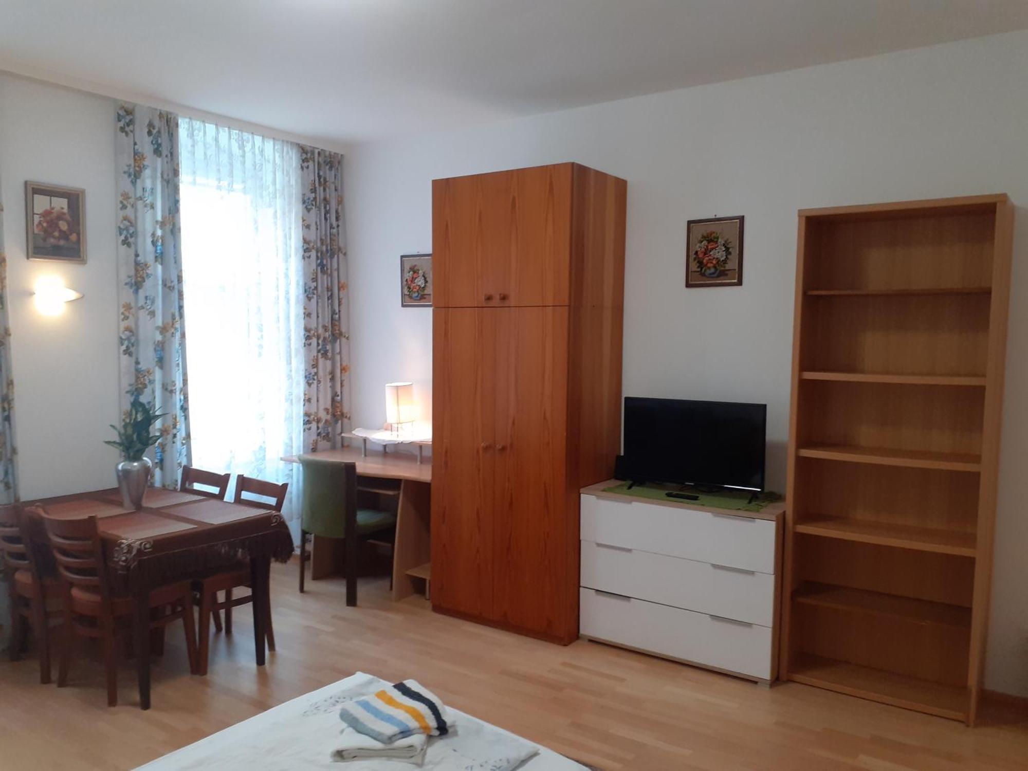 Large Double Room